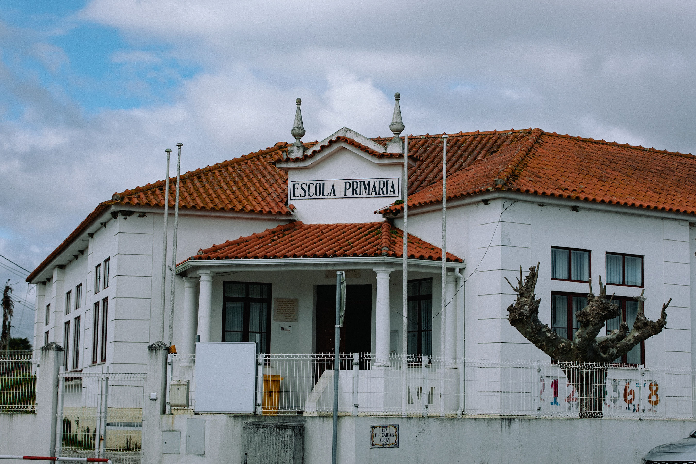 Escola Primária de Carvalhais